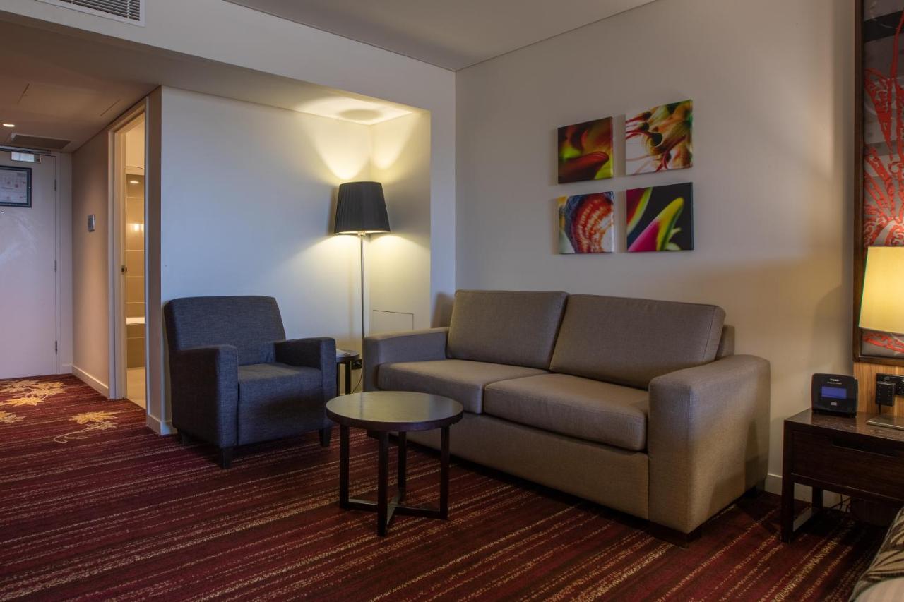 Mantra Gladstone Aparthotel Kültér fotó