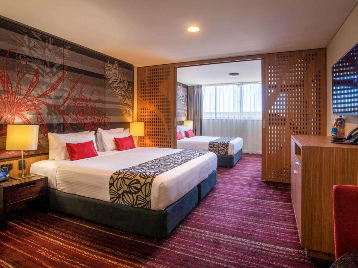 Mantra Gladstone Aparthotel Kültér fotó