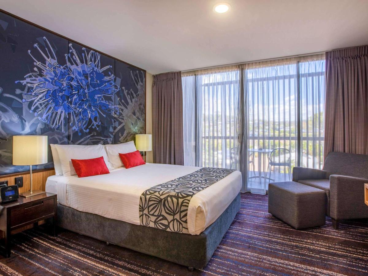 Mantra Gladstone Aparthotel Kültér fotó