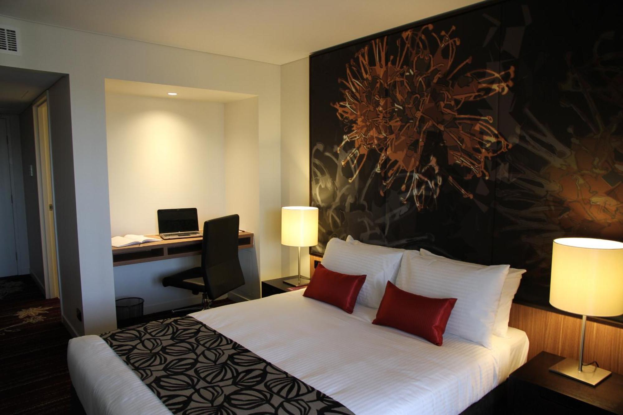 Mantra Gladstone Aparthotel Kültér fotó