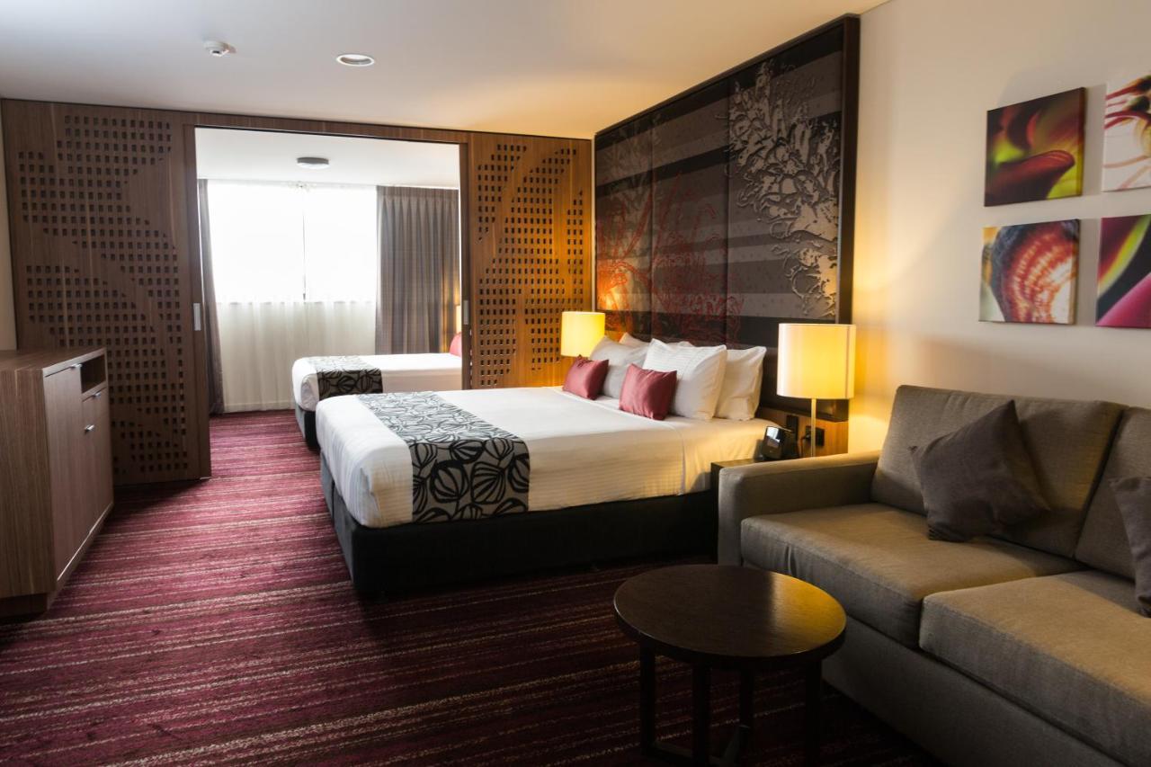 Mantra Gladstone Aparthotel Kültér fotó