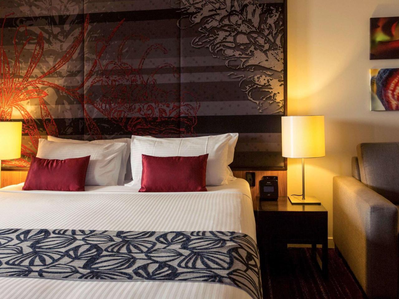 Mantra Gladstone Aparthotel Kültér fotó