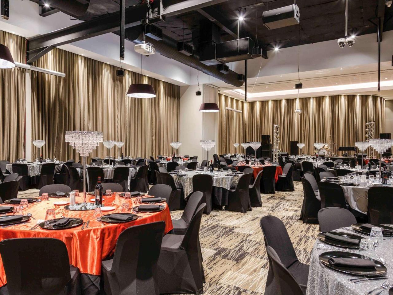 Mantra Gladstone Aparthotel Kültér fotó