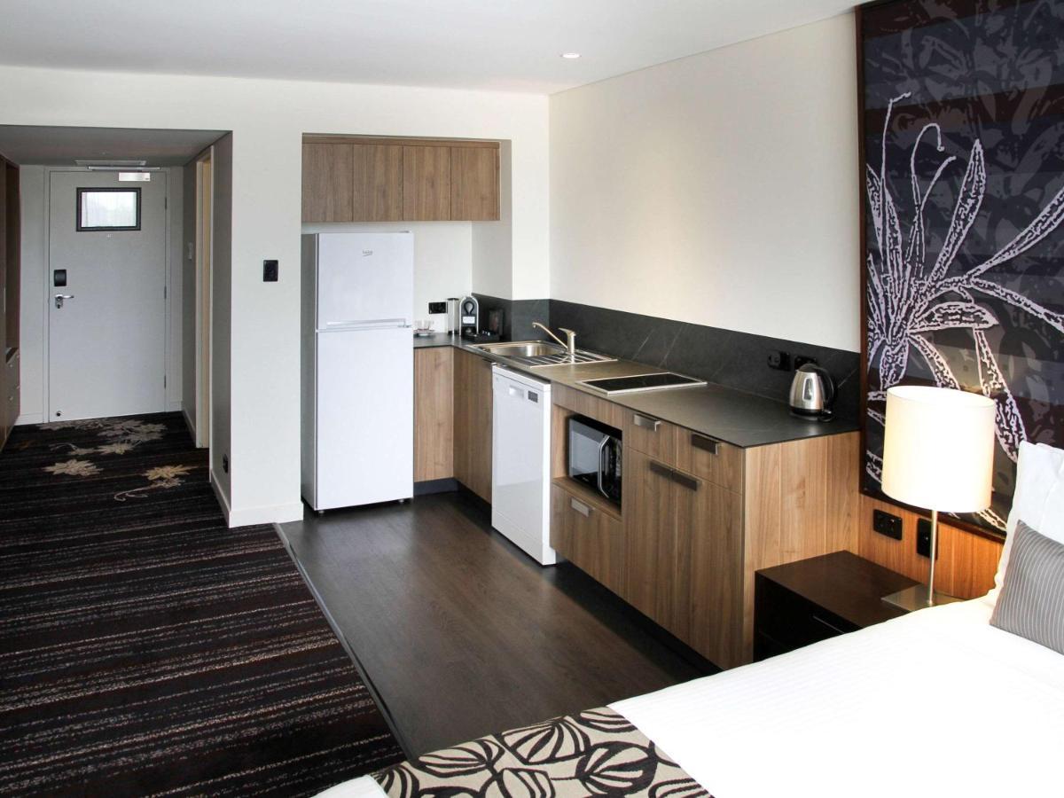 Mantra Gladstone Aparthotel Kültér fotó